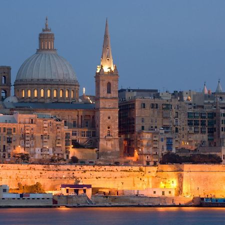 Balluta Bay Spacious Apt - 2Br Sliema Extérieur photo